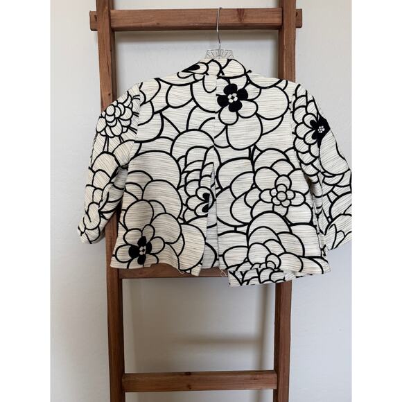 Eci Cropped Floral Linen Blend Blazer/Jacket - Picture 2 of 6